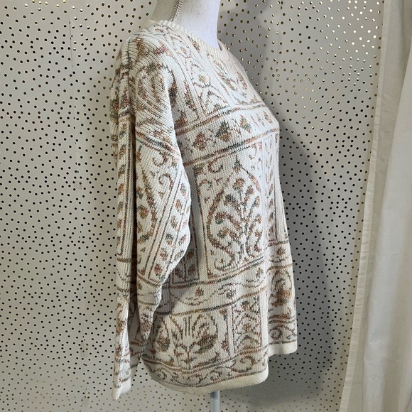 Vintage Knit 80’s Sweater - Picture 3 of 11